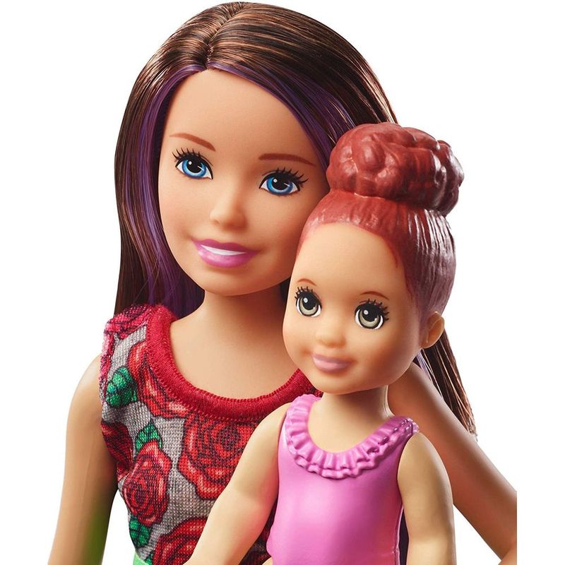 Barbie-Skipper-BabySitter-Hora-do-Banho-Mechas-Roxas--Mattel----2