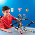 Conjunto-Pista-de-Treinamento-Carros-Rust-Eze-Torre---Mattel---3
