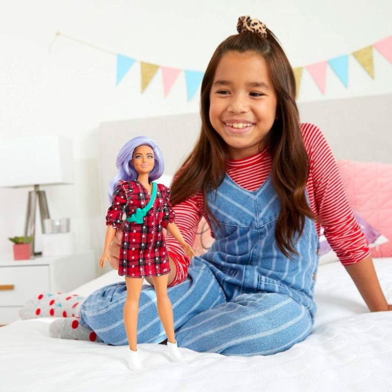 Barbie-Fashionistas-Vestido-Xadrez-e-Cabelo-Lilas---Mattel