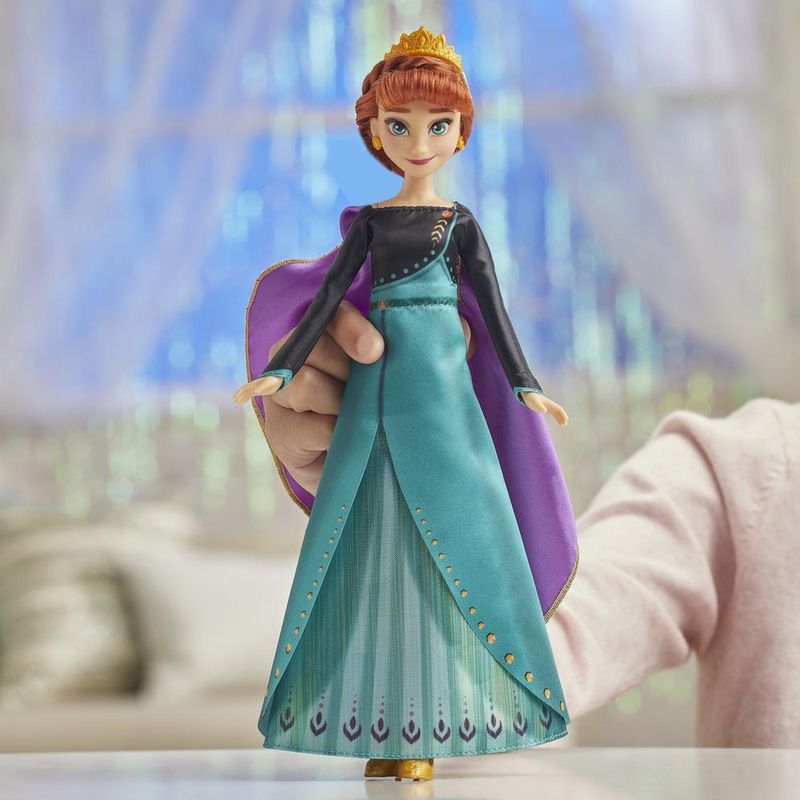 Boneca Frozen 2 Toca a Canção Anna - Hasbro - Loja ToyMania