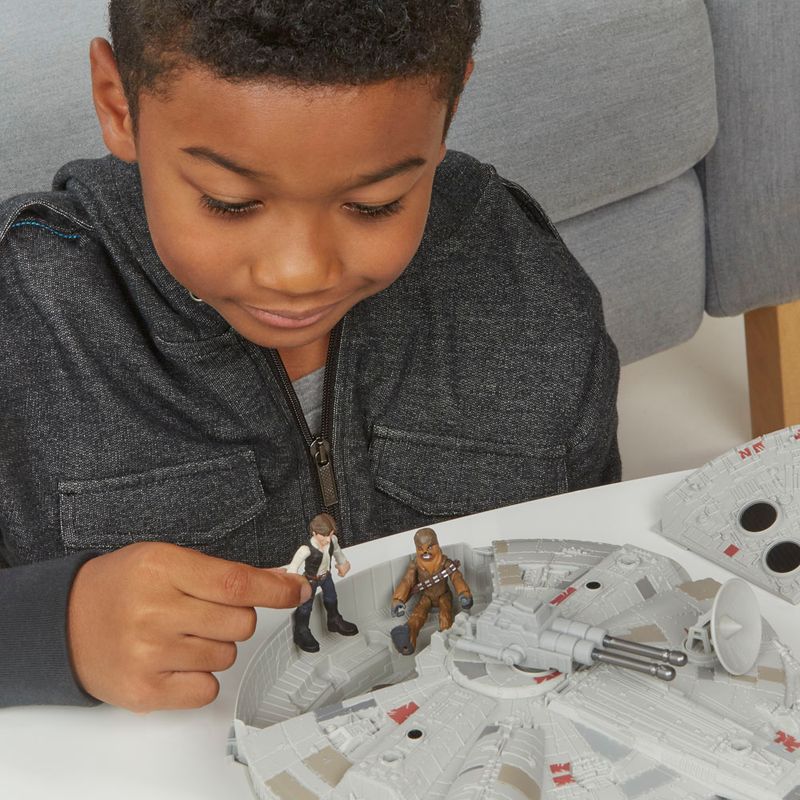 Star-Wars-Mission-Fleet-Han-Solo-Millennium-Falcon---Hasbro