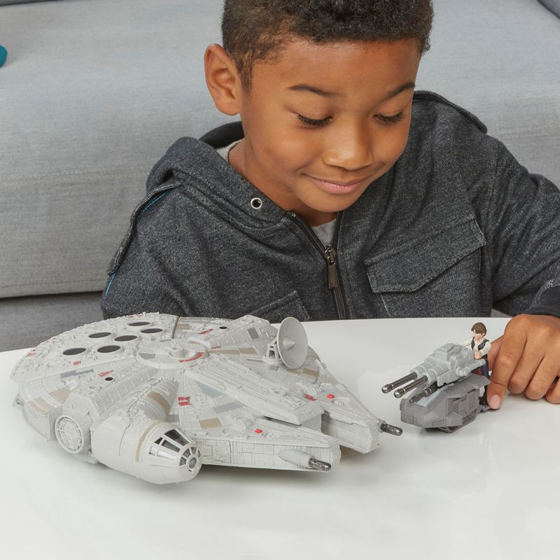 Star-Wars-Mission-Fleet-Han-Solo-Millennium-Falcon---Hasbro