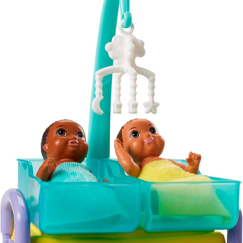 Boneca-Barbie-Pediatra-Morena---Mattel-