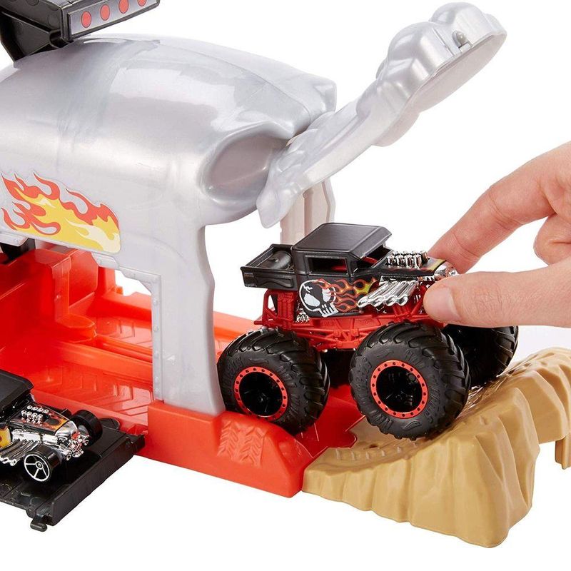 Hot-Wheels-Conjunto-Monster-Trucks-Bone-Shaker---Mattel