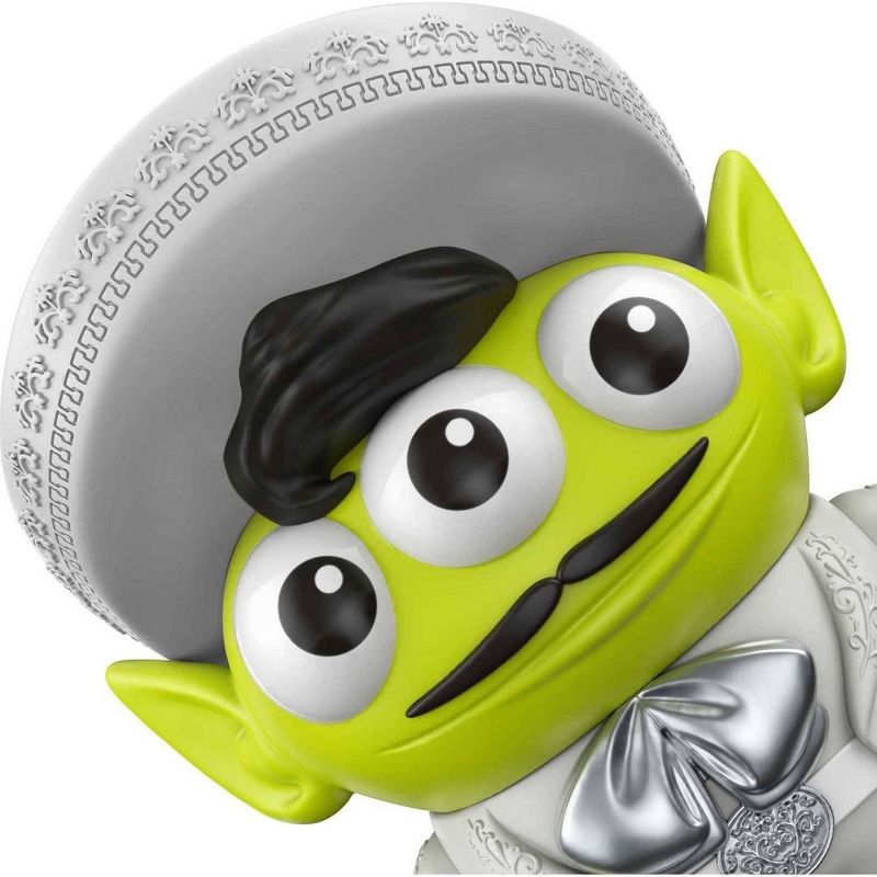 Disney-Pixar-Marcianos-Remix-Ernesto-De-La-Cruz---Mattel