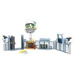 Jurassic-World-Boneco-e-Personagem-Outpost-Chaos-Playset---Mattel