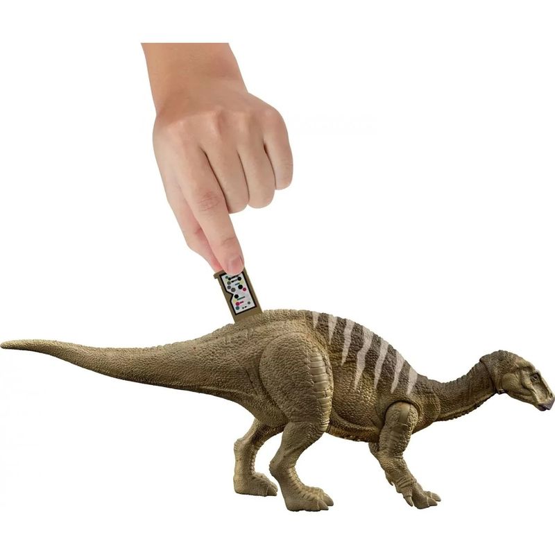 Jurassic-World-Domonion-Roar-Strikes-Iguanodon---Mattel
