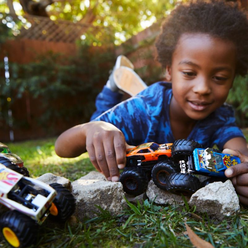 Hot-Wheels-Monster-Trucks-Demolition-Doubles-1-64---Mattel