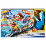 Hot-Wheels-Ataque-na-Cidade-Tubarao-Playset---Mattel