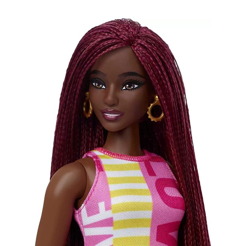 Barbie-Fashionista-Vestido-Love-e-Trancas-Vermelhas---Mattel