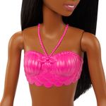 Barbie-Sereia-Morena-com-Cauda-Roxa---Mattel