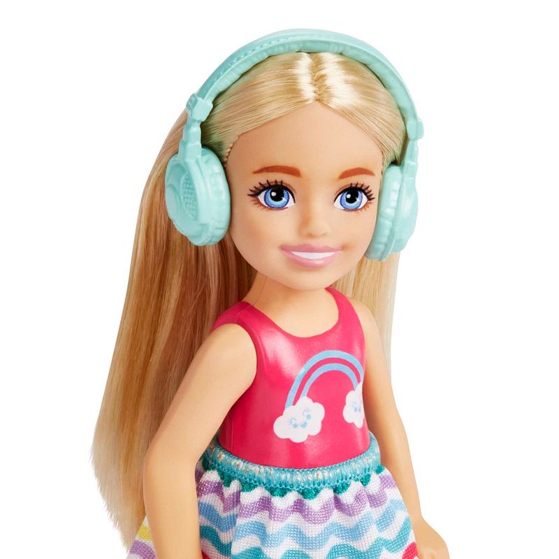 Barbie-Chelsea-Viajeira-com-Acessorios---Mattel