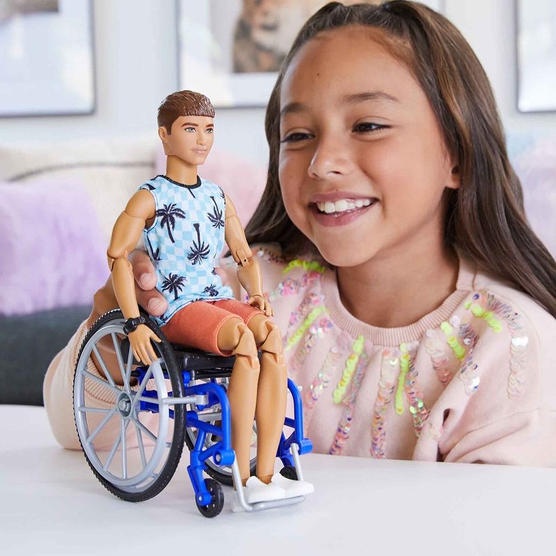 Barbie-Fashionista-Ken-Cadeira-de-Rodas---Mattel