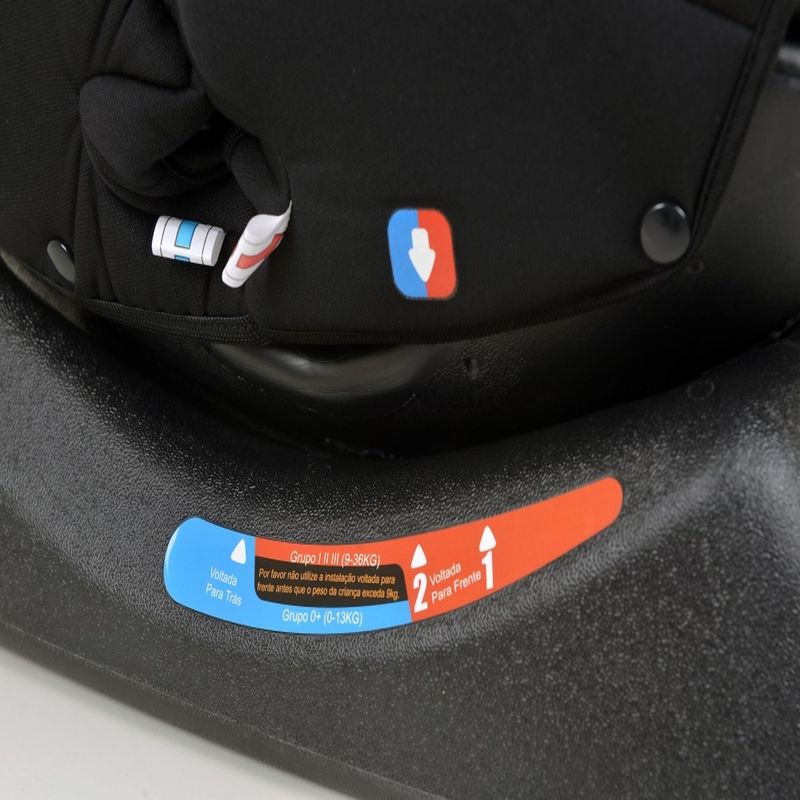 Cadeirinha-Para-Auto-IT-Black---Burigotto