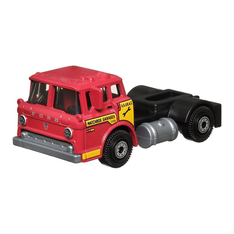 Matchbox-Basics-1965-Ford-C900---Mattel
